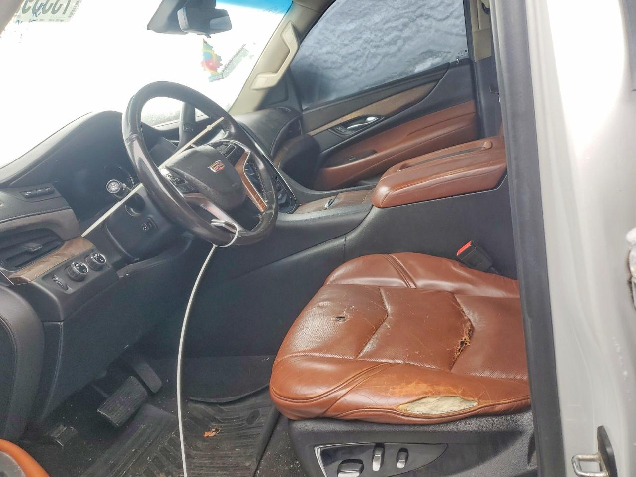 Cadillac Escalade Luxury