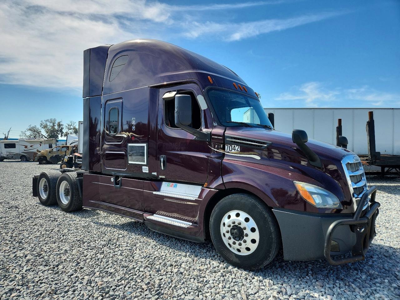 Salvage Freightliner Cascadia 126 Image