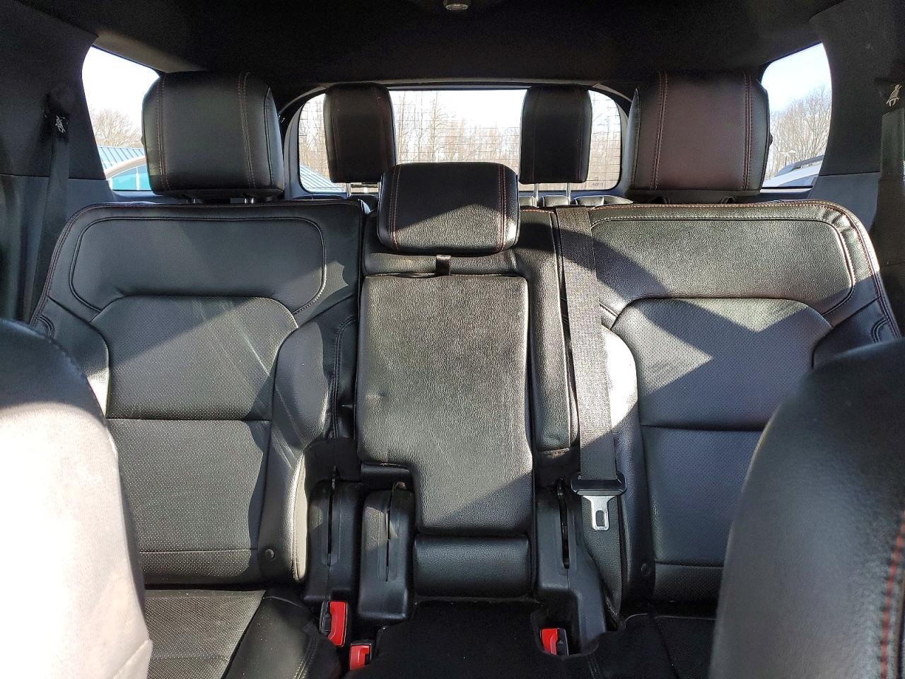 Ford Explorer Sport
