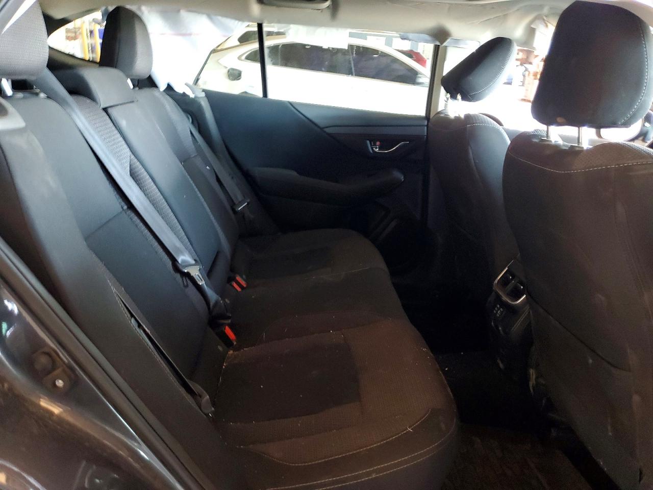 Subaru Outback Premium