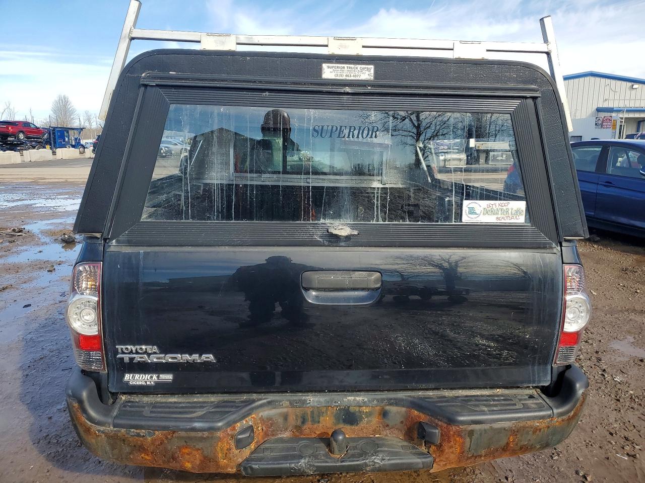 Toyota Tacoma Base