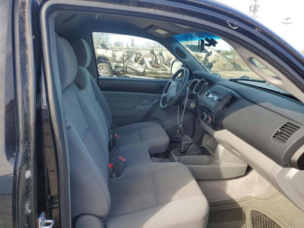Toyota Tacoma Base