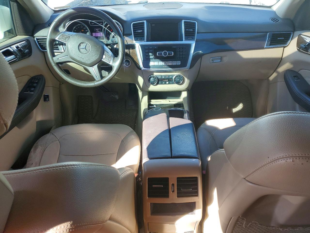 Mercedes-Benz M-Class 350