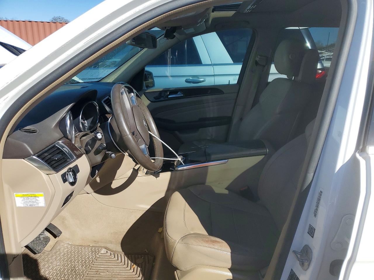 Mercedes-Benz M-Class 350