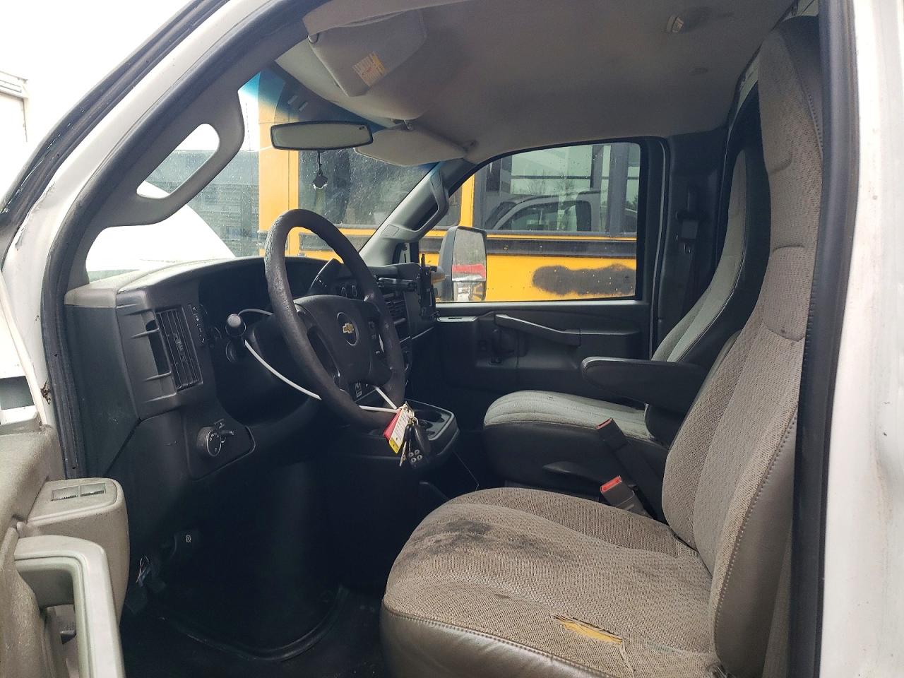 Chevrolet Express Ls