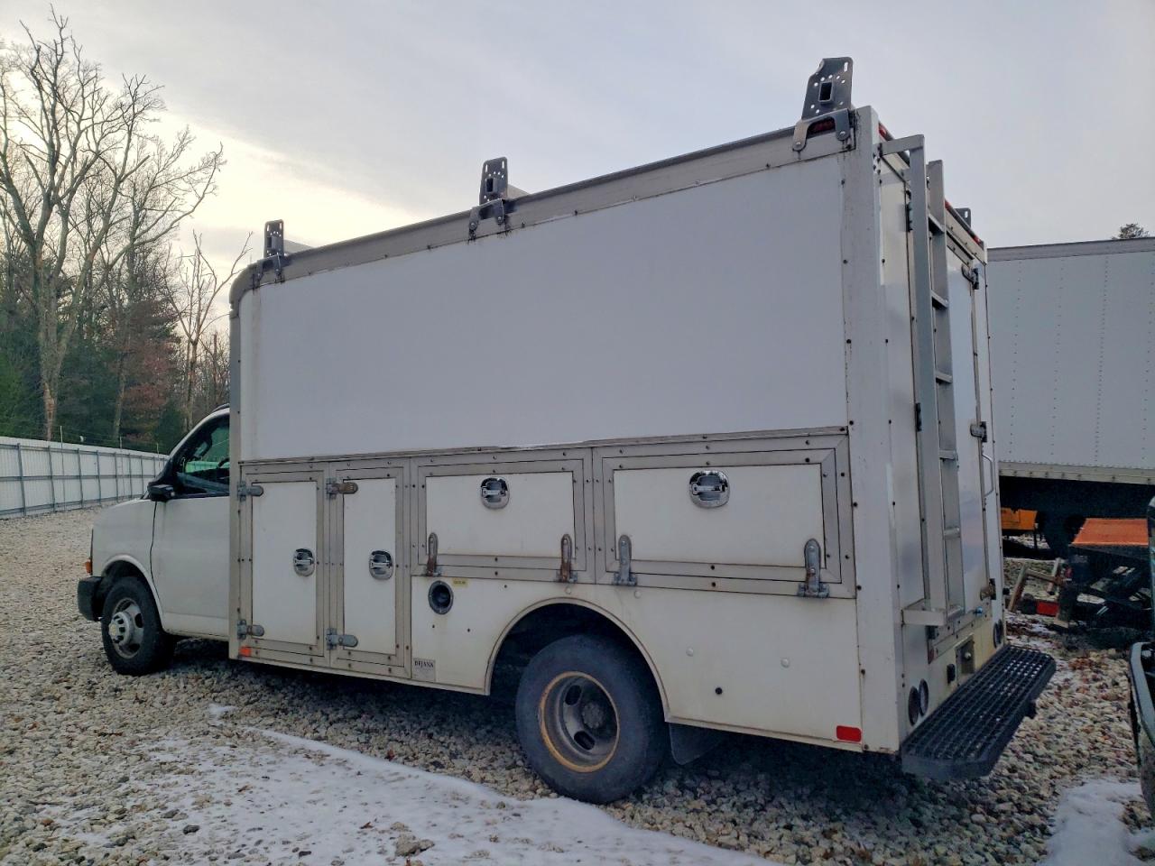 Chevrolet Express Ls