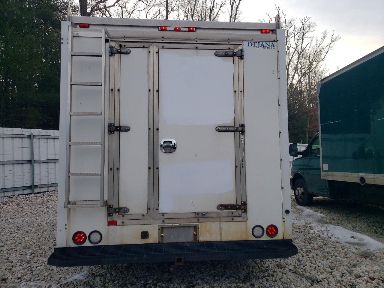 Chevrolet Express Ls