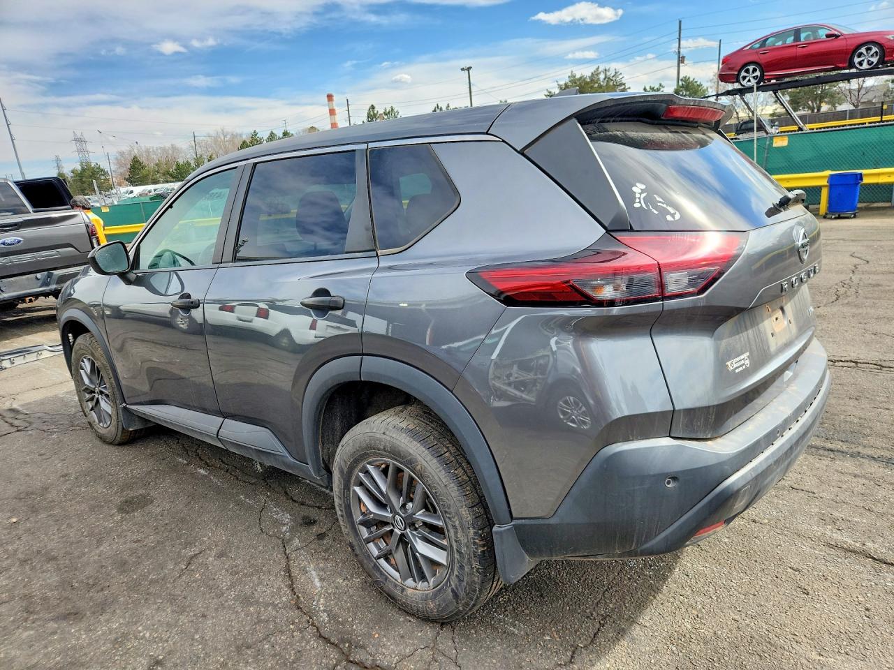 Nissan Rogue S
