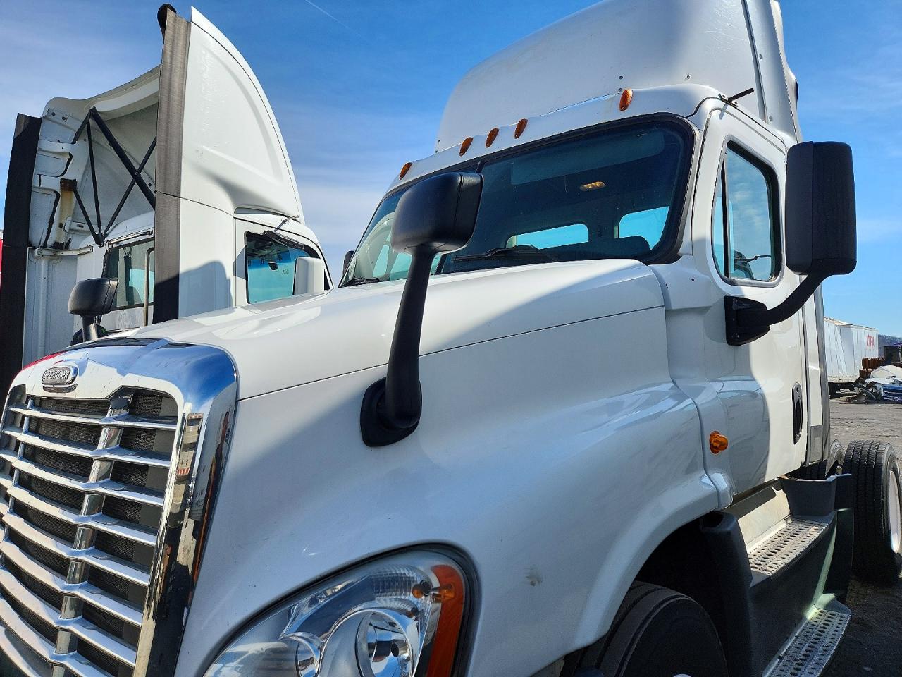 Freightliner Cascadia 1