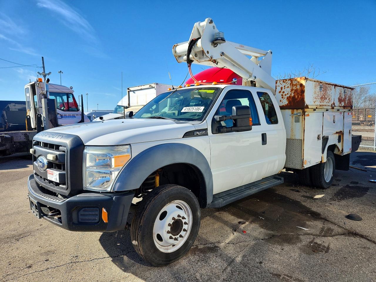 Salvage Ford F-450 Image
