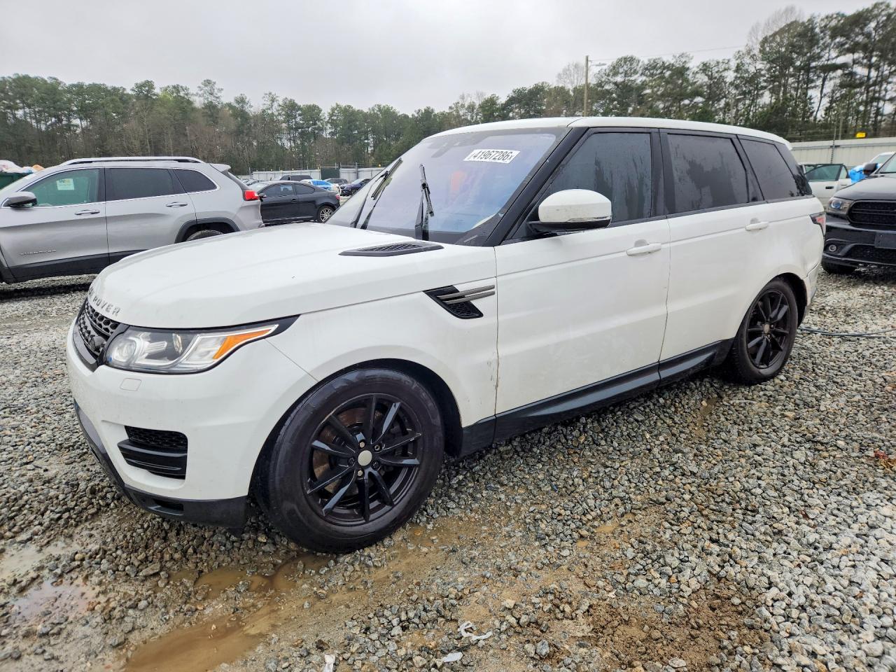Salvage Land Rover Range Rover Image