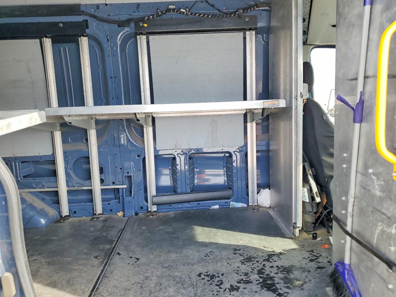 Ford Transit T-250