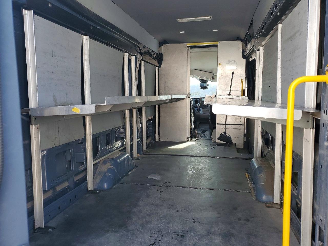 Ford Transit T-250