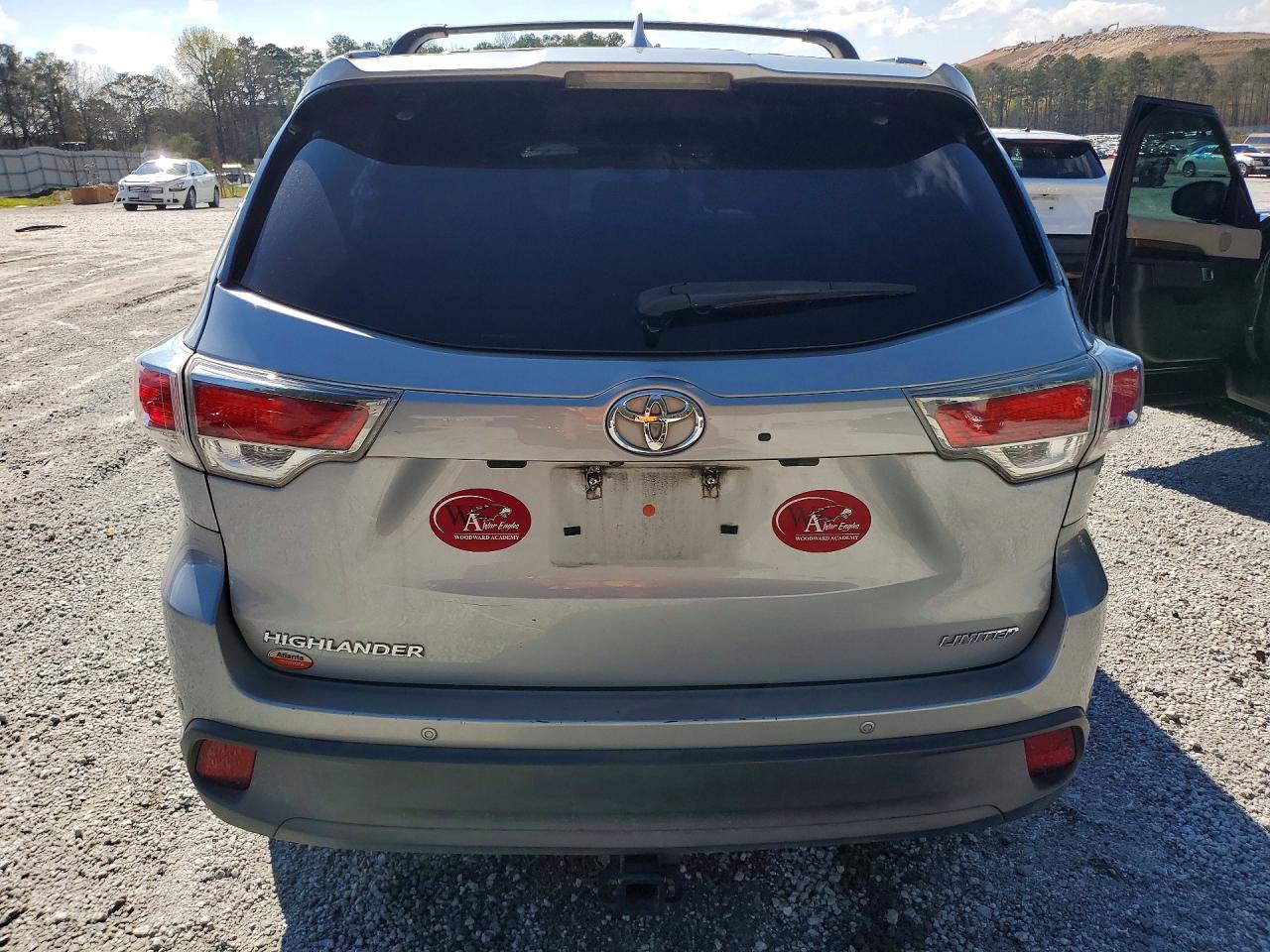 Toyota Highlander Limited Platinum