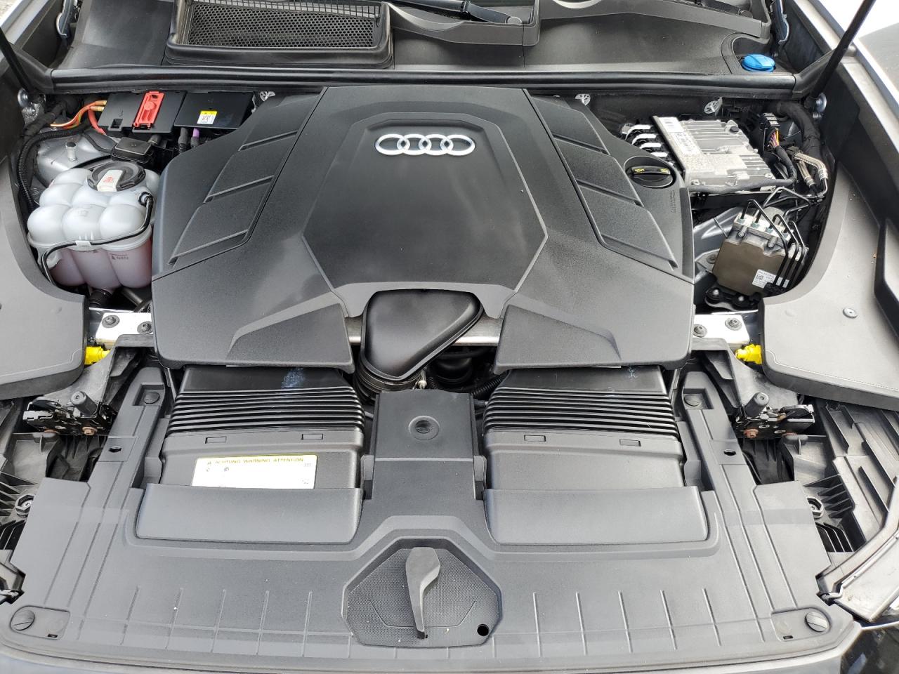 Audi Q8 Premium Plus S-line