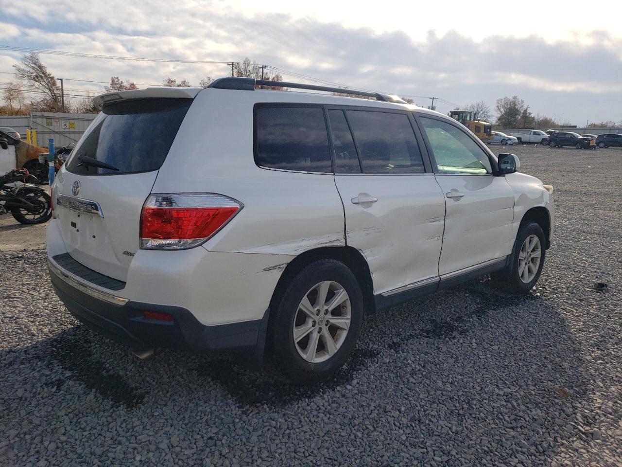 Toyota Highlander Base