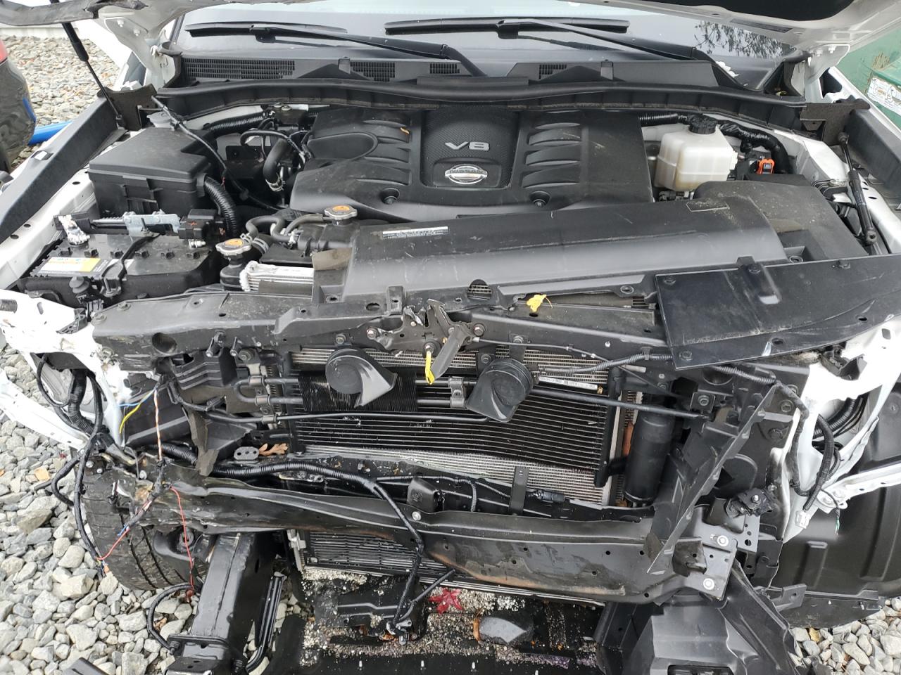 Nissan Armada Platinum