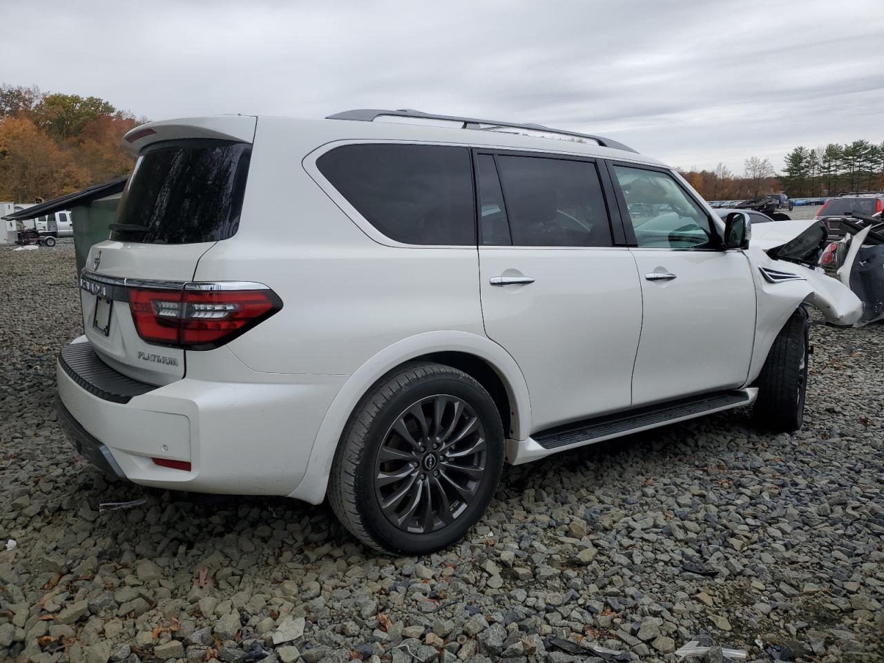 Nissan Armada Platinum