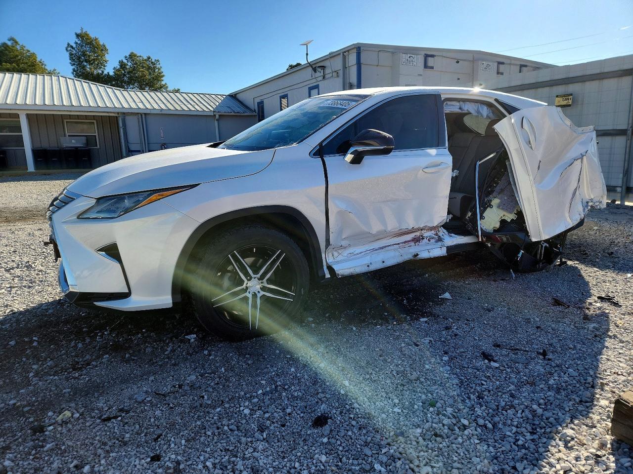 Salvage Lexus RX Image