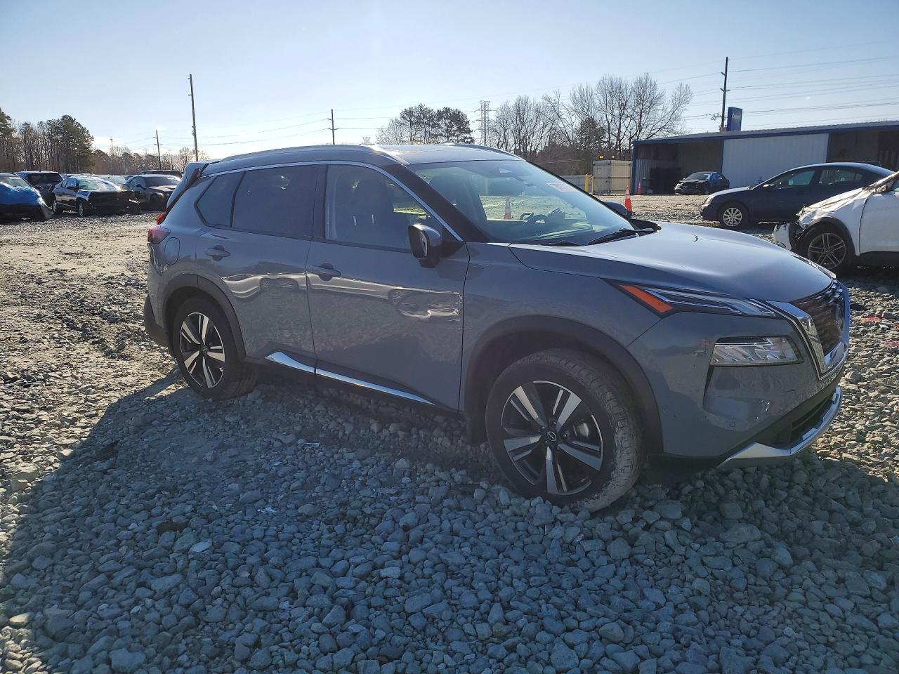 Nissan Rogue Platinum