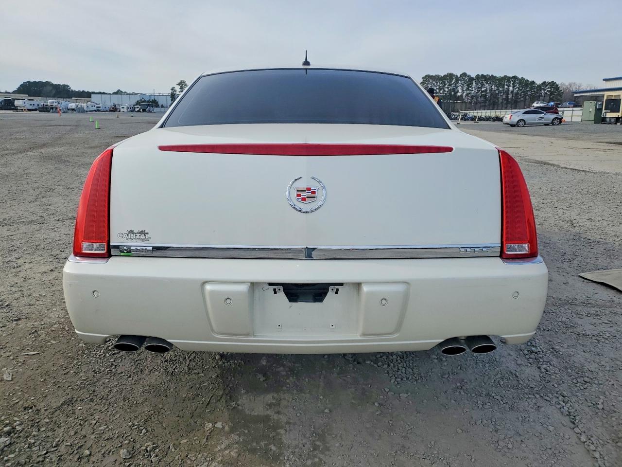 Cadillac DTS