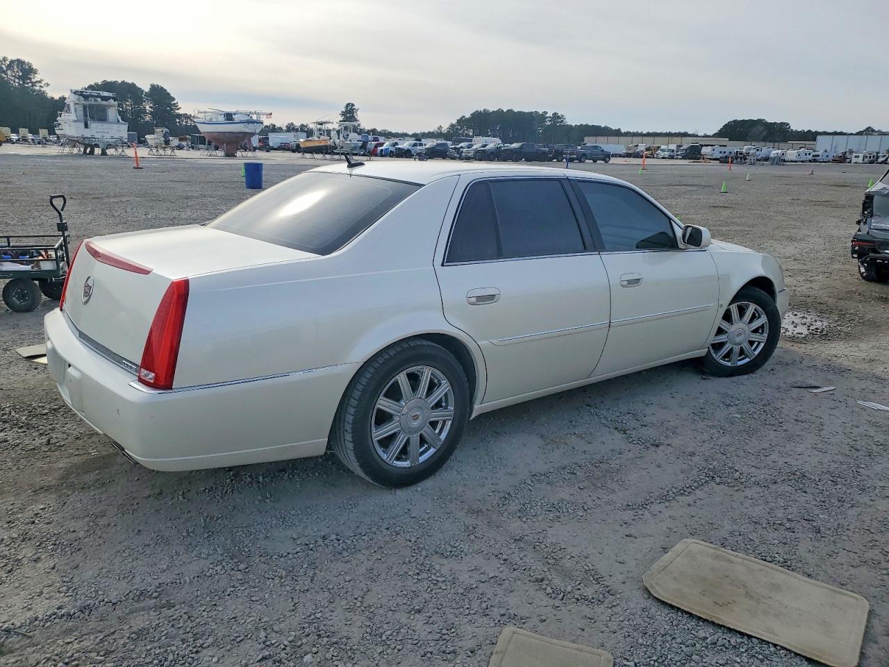 Cadillac DTS