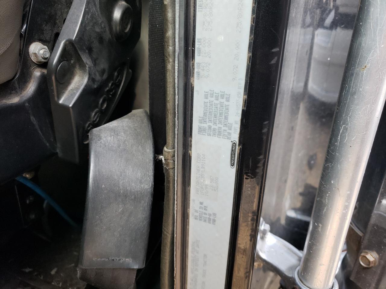 Freightliner Conventional Fld120