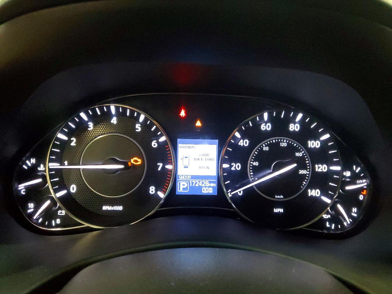 Nissan Armada Platinum