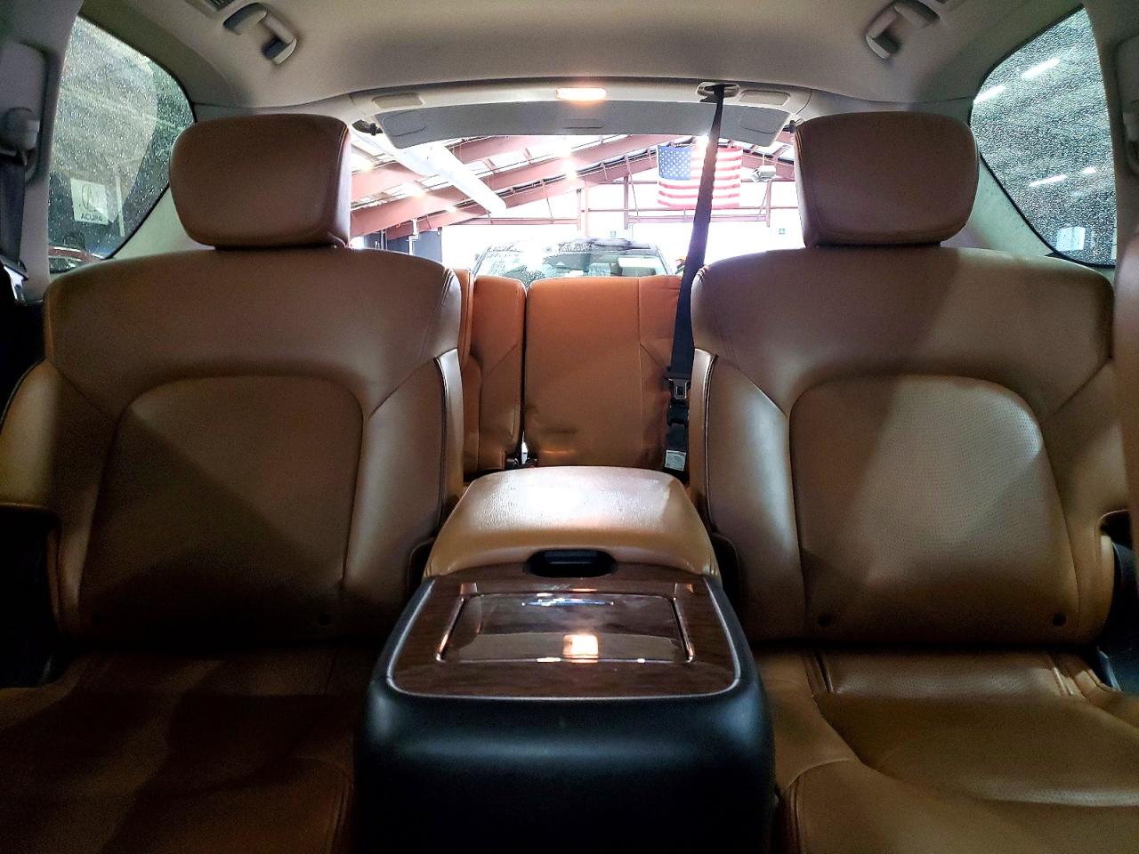 Nissan Armada Platinum
