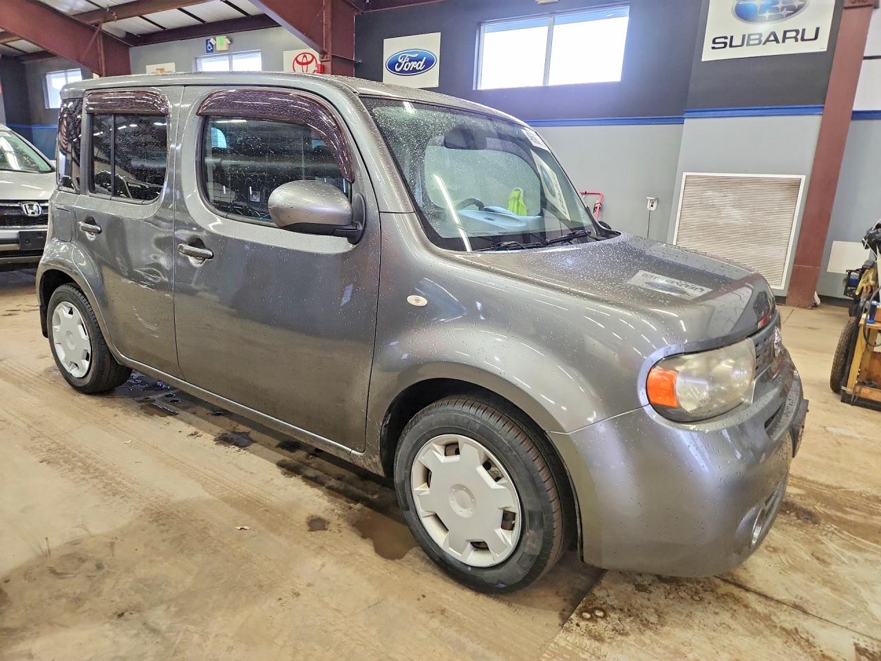 Nissan cube 1.8