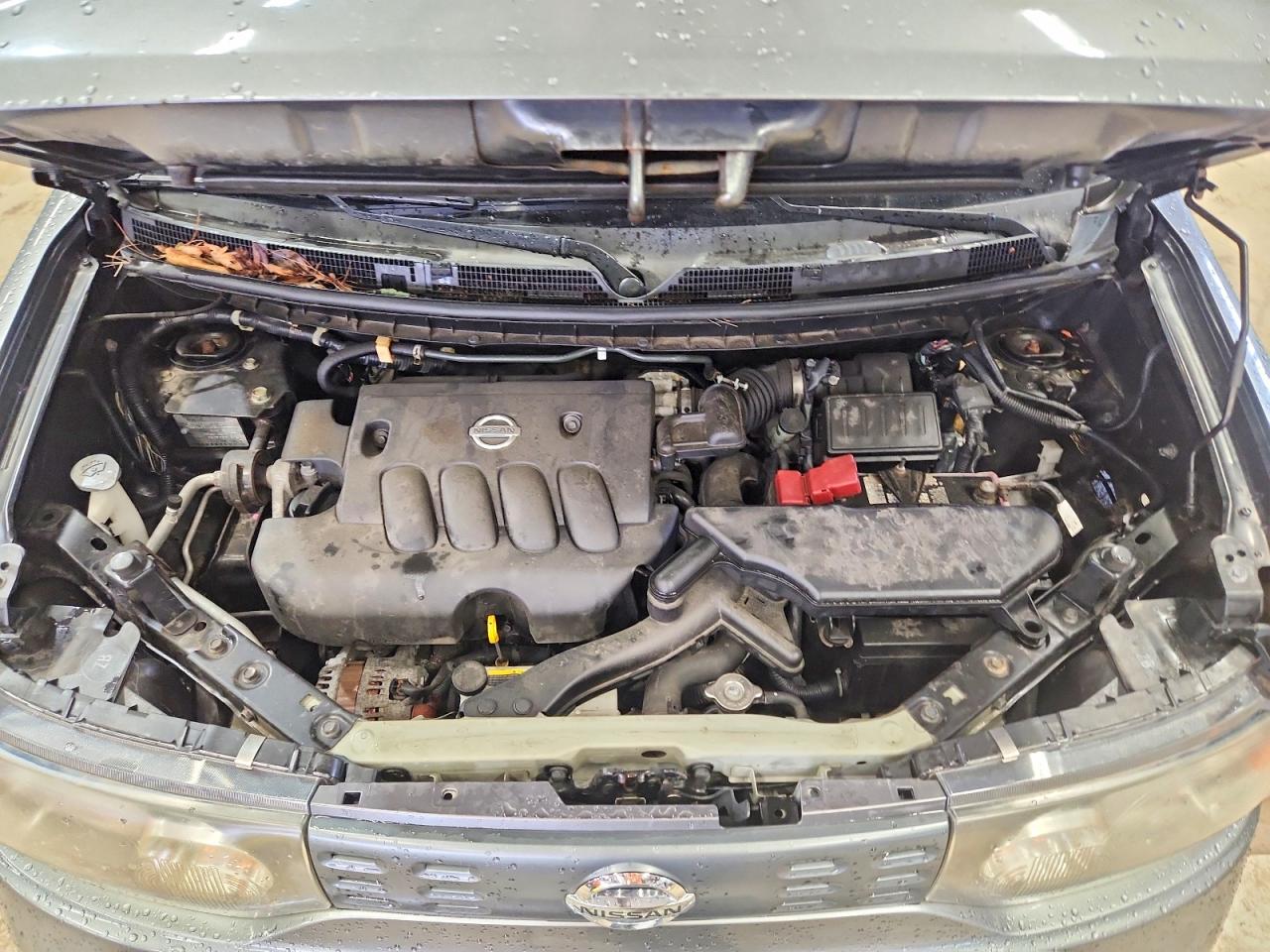 Nissan cube 1.8