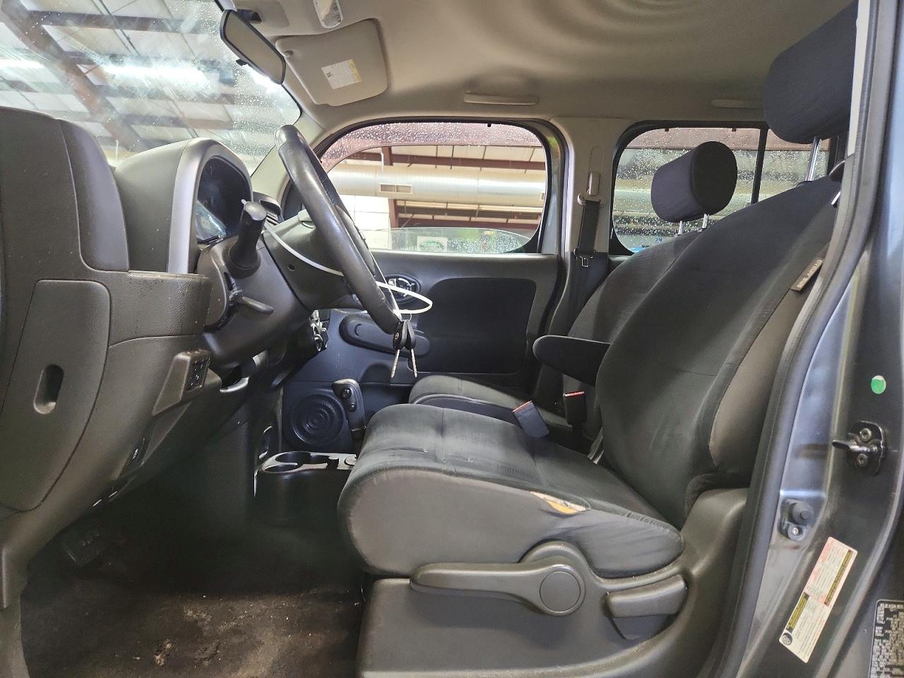 Nissan cube 1.8