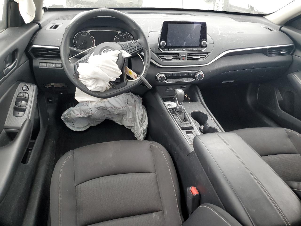 Nissan Altima S