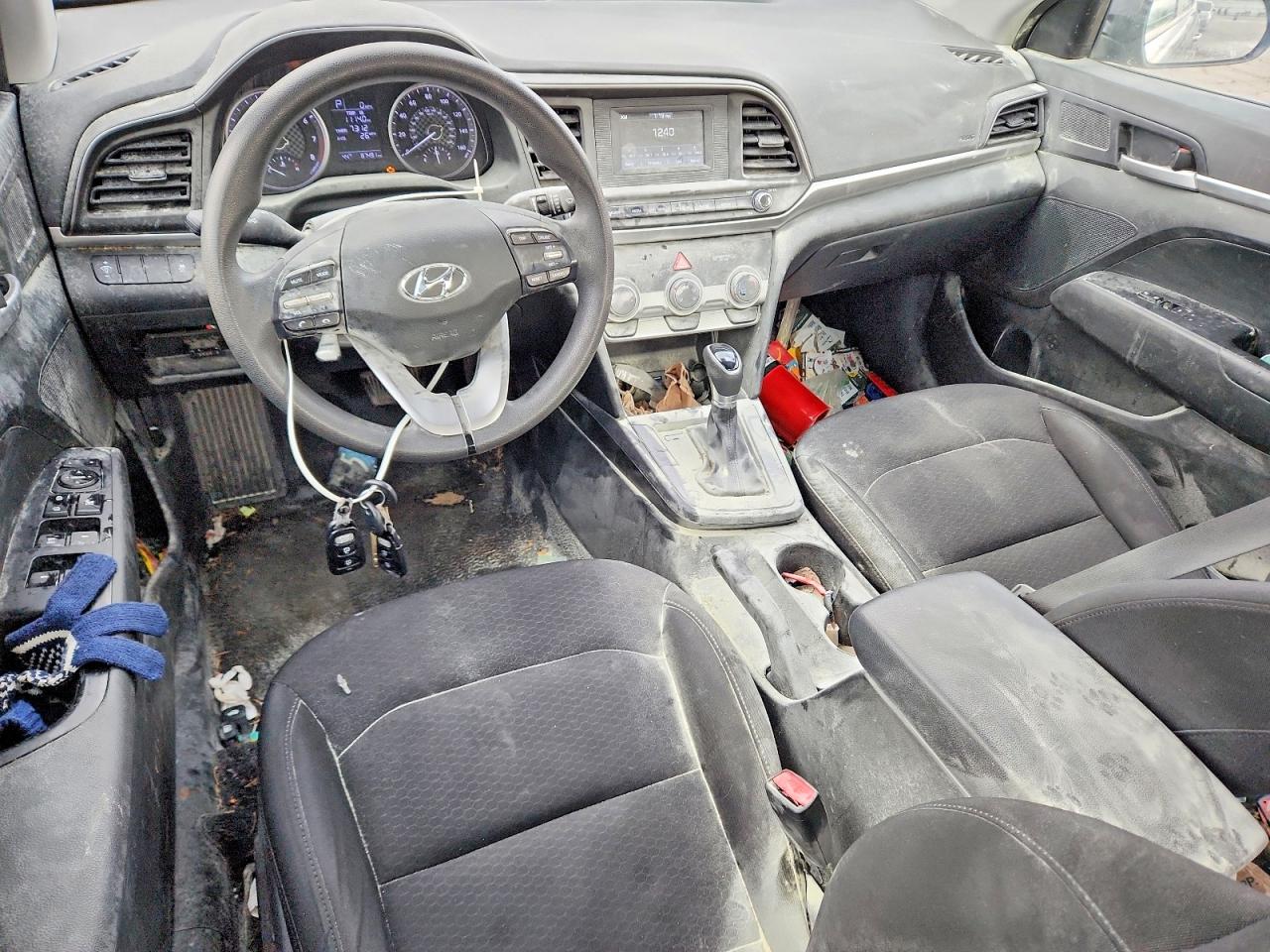 Hyundai ELANTRA Se
