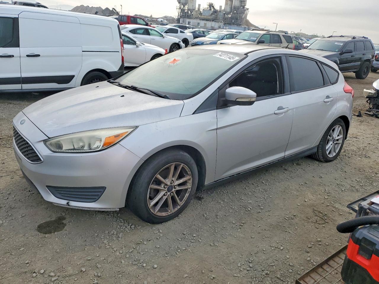 Salvage Ford Focus Image
