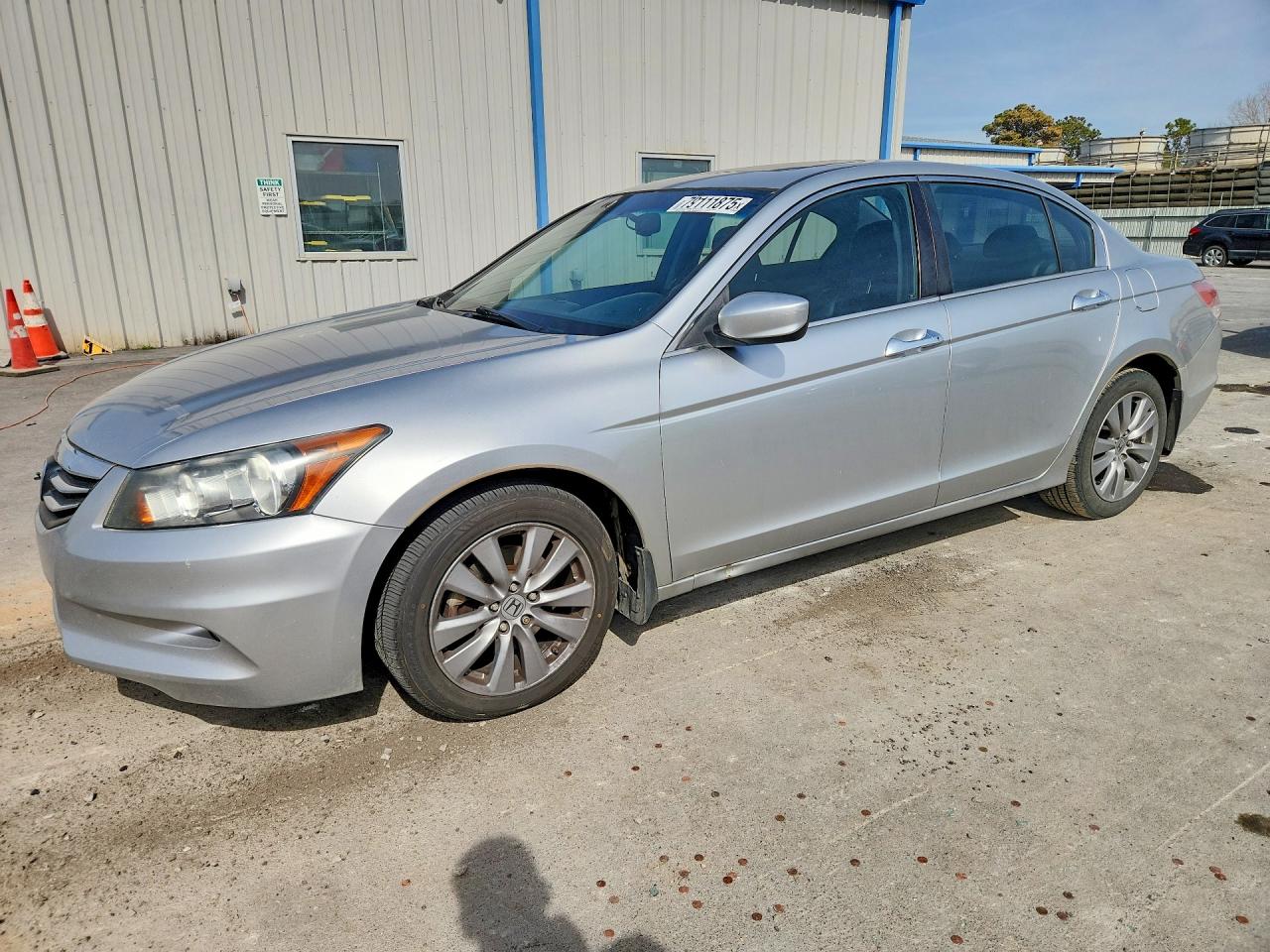 Salvage Honda Accord Image