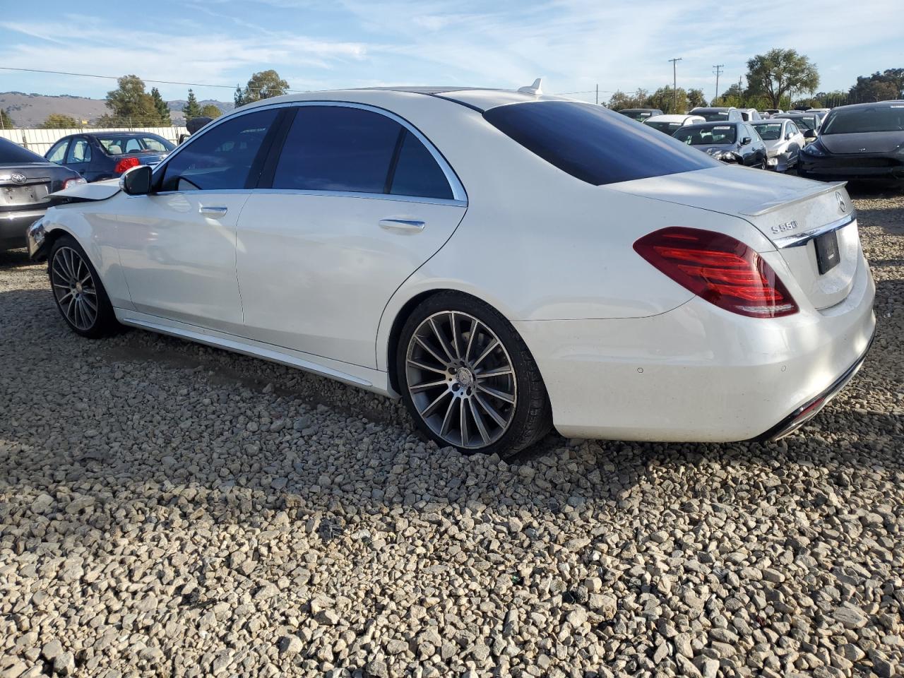 Mercedes-Benz S-Class 550