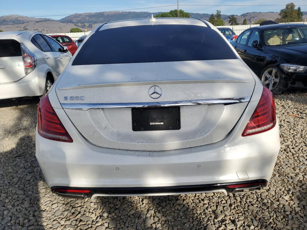 Mercedes-Benz S-Class 550