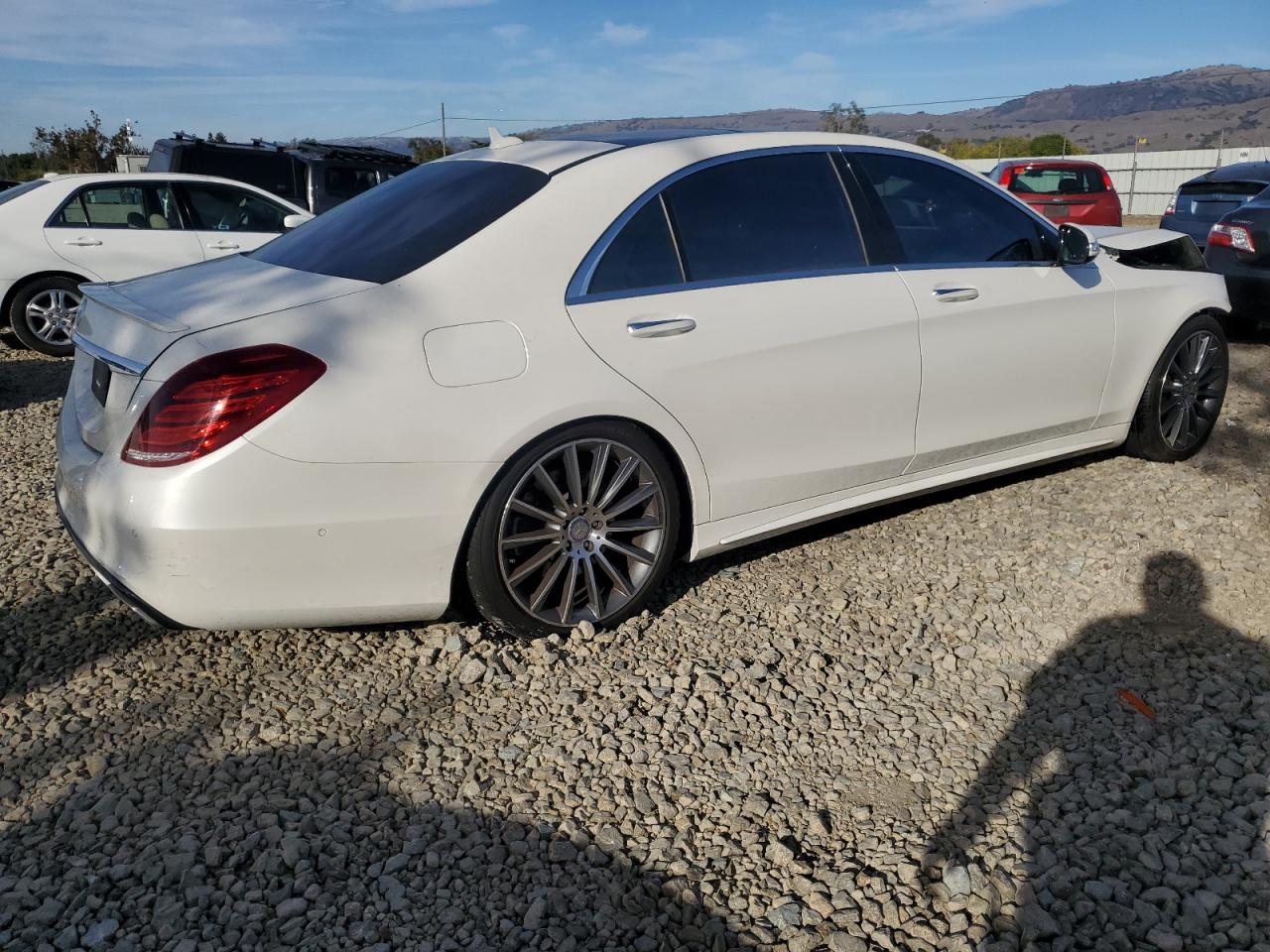 Mercedes-Benz S-Class 550