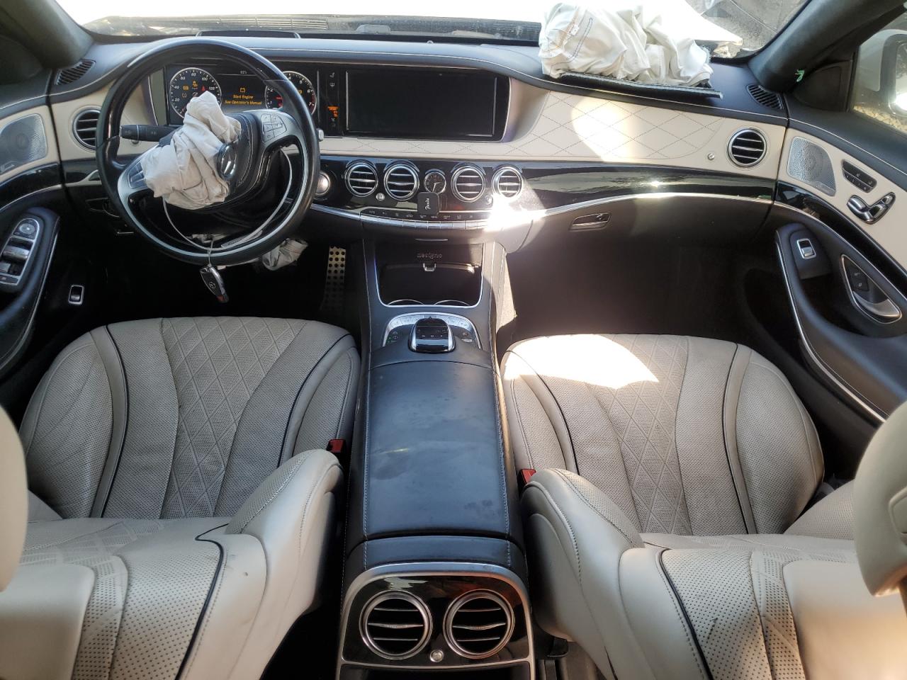 Mercedes-Benz S-Class 550
