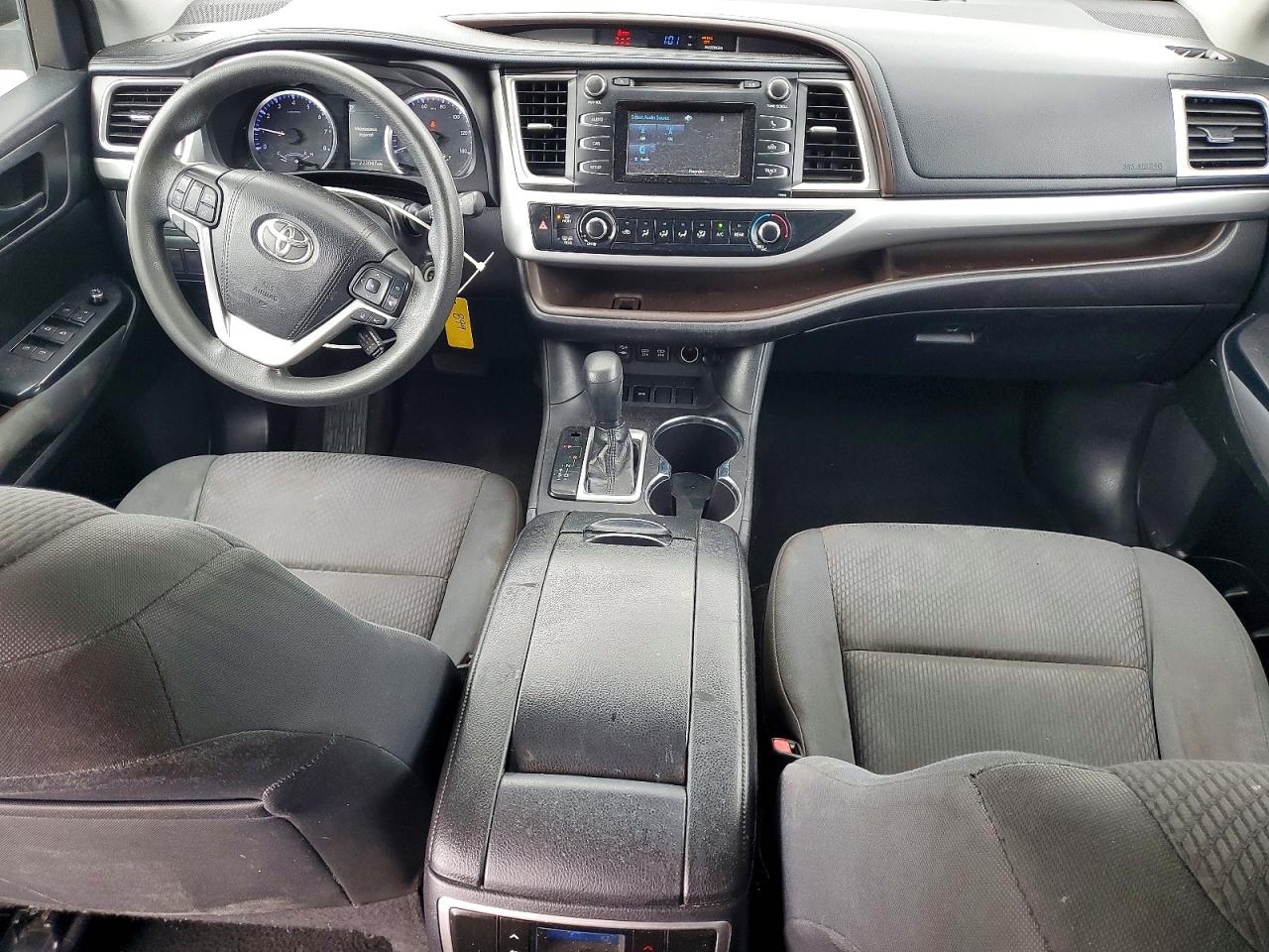 Toyota Highlander Le