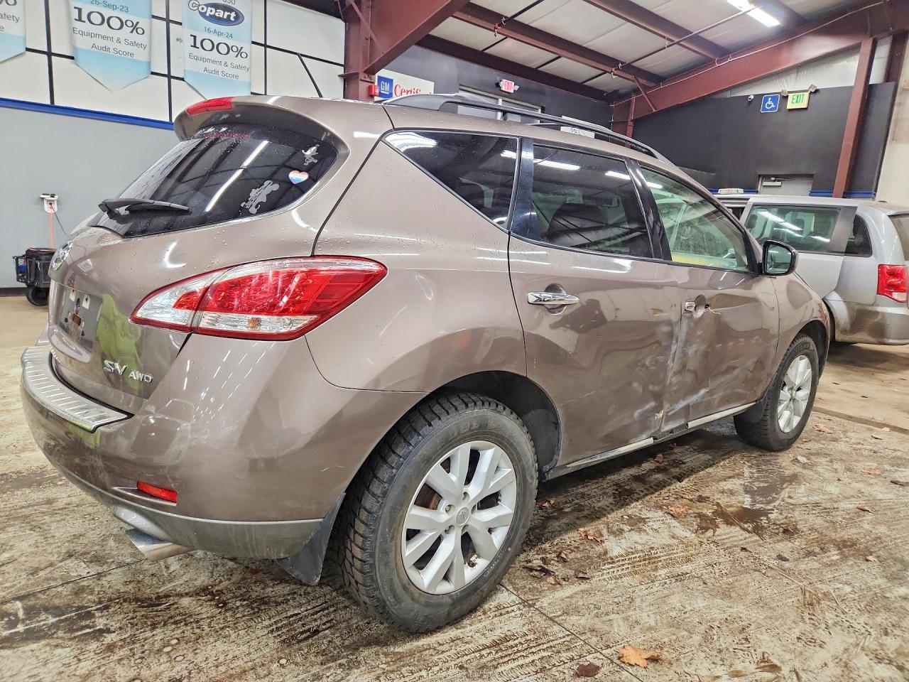 Nissan Murano S