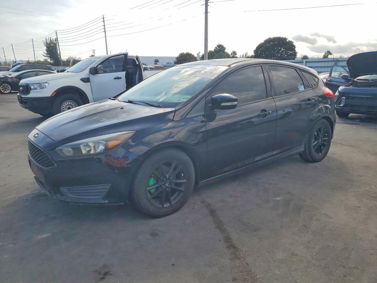 Salvage Ford Focus Image