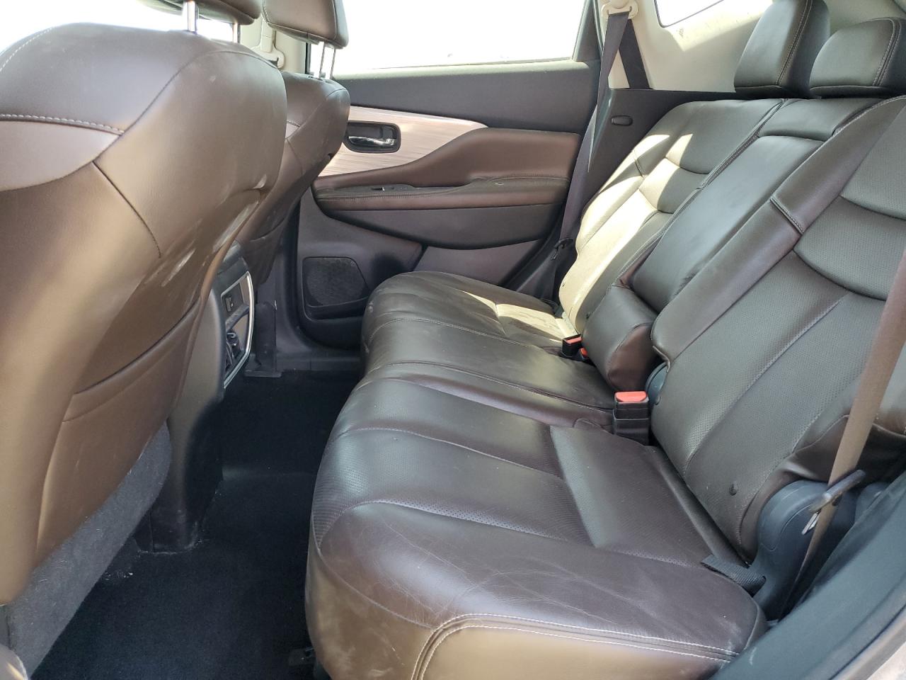 Nissan Murano S