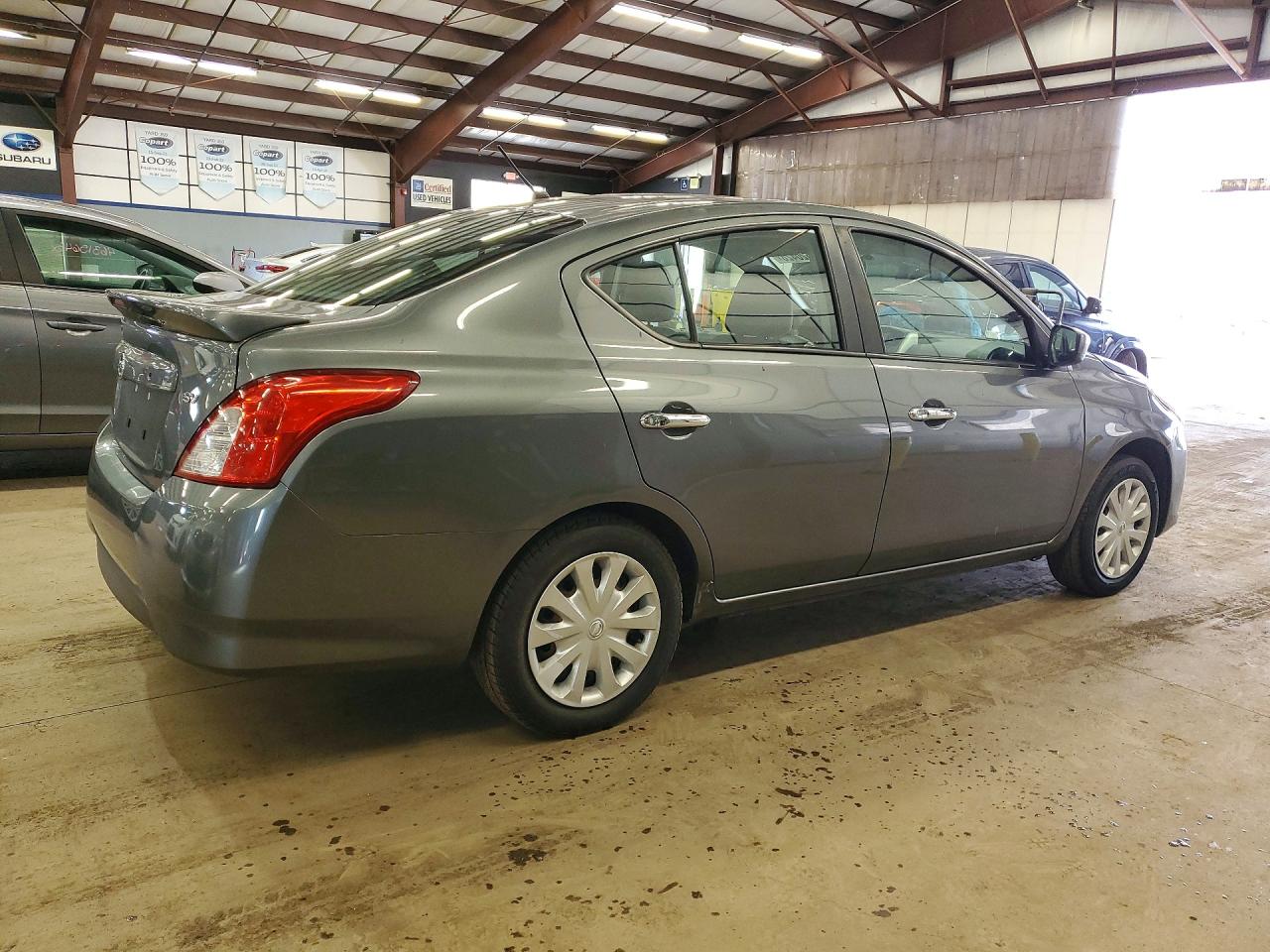 Nissan Versa Sv