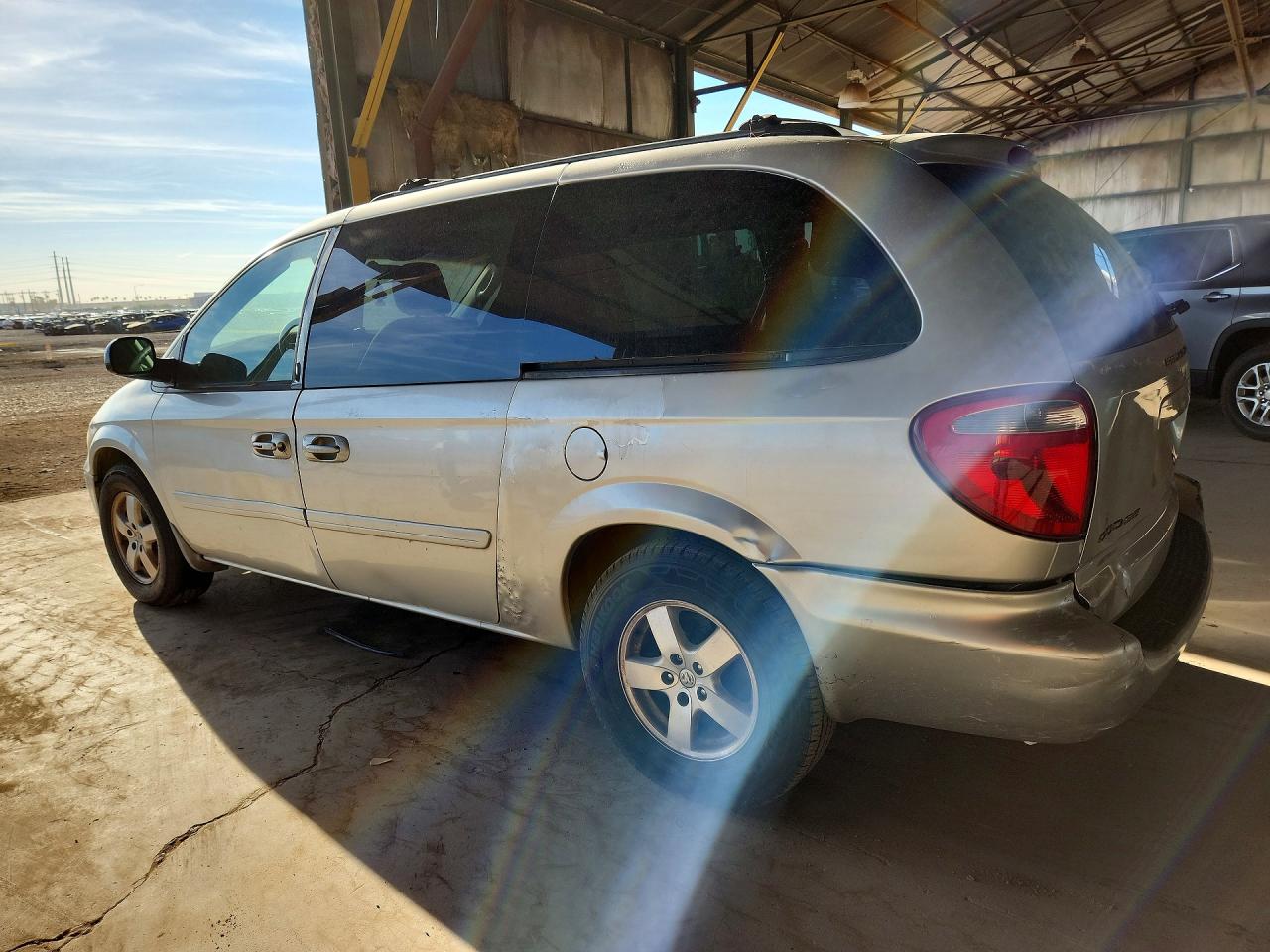 Dodge Caravan Sxt