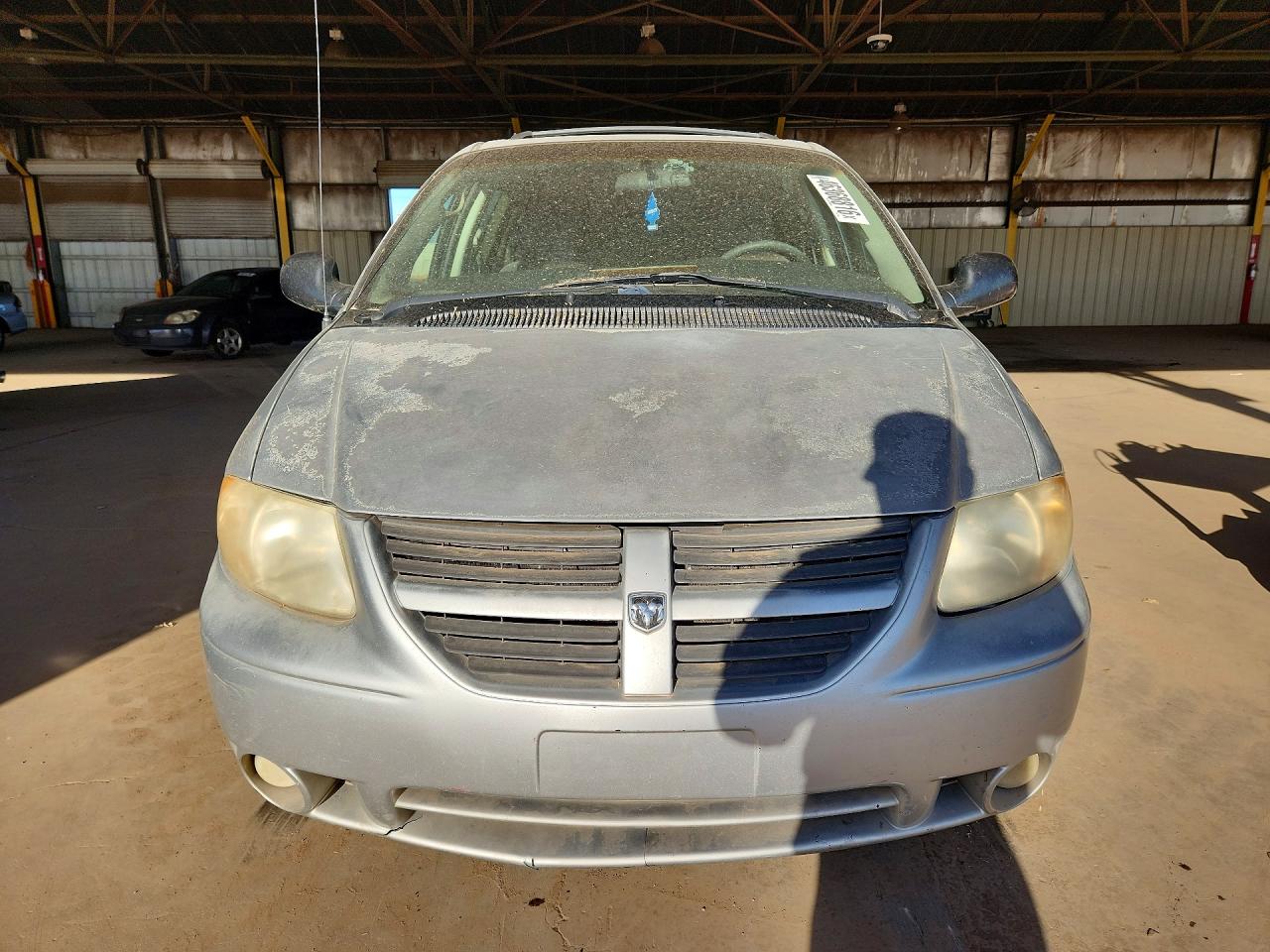 Dodge Caravan Sxt