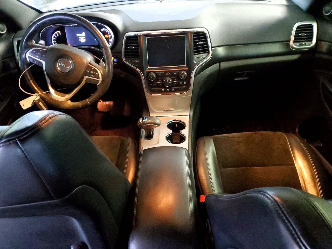 Jeep Grand Cherokee Laredo
