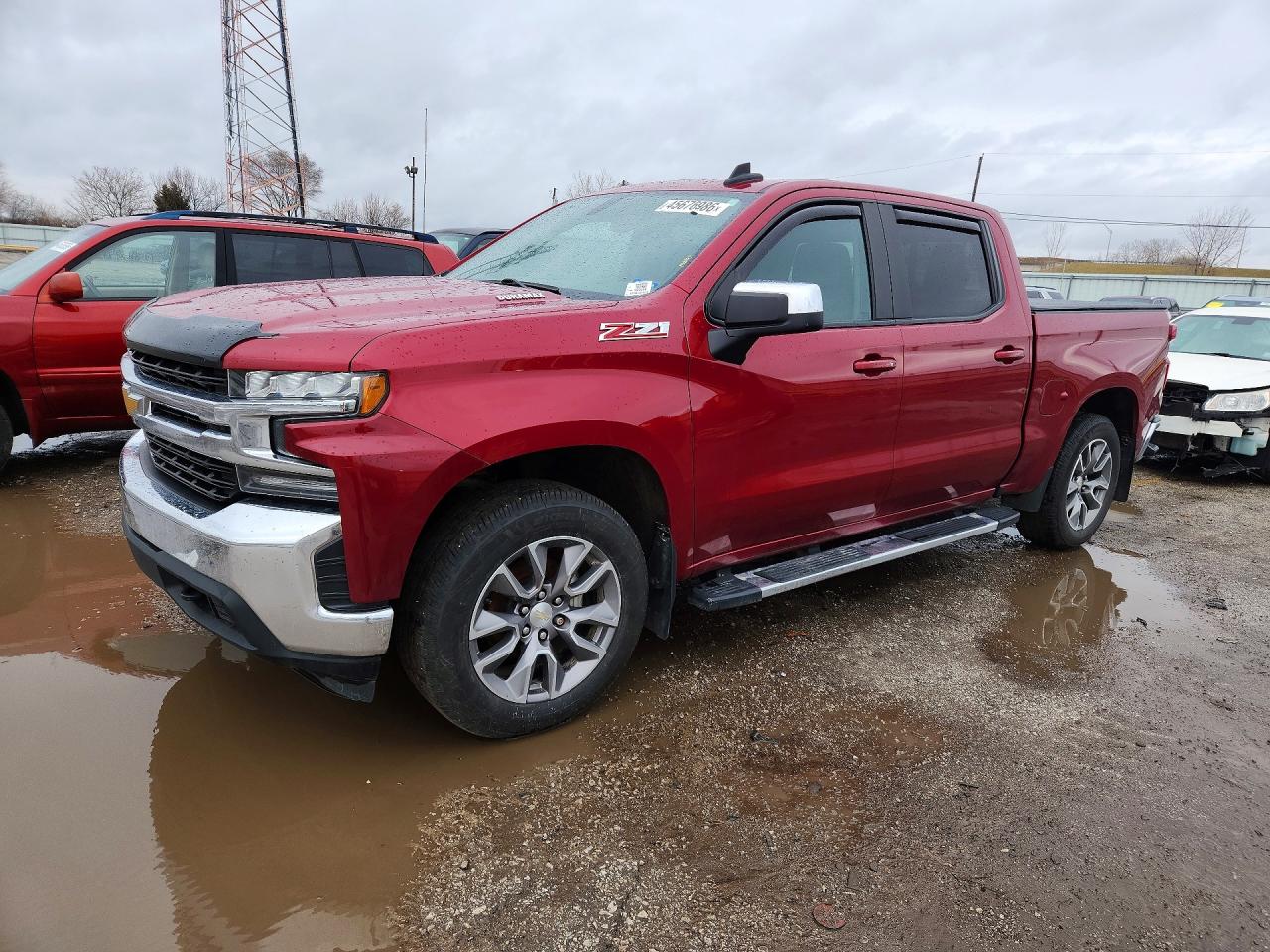 Salvage Chevrolet Silverado Image