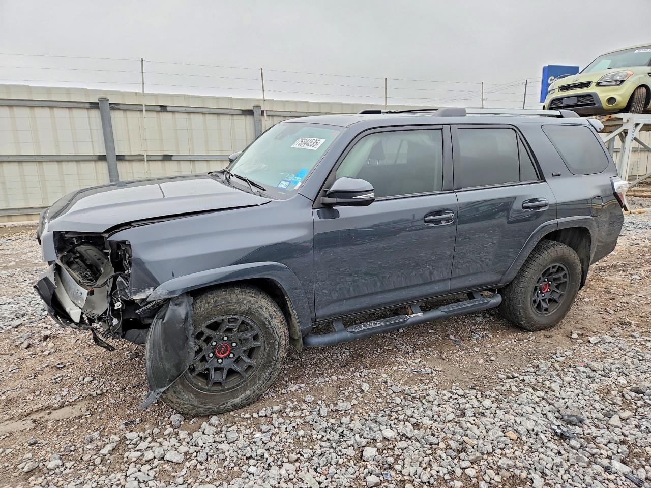 Salvage Toyota 4Runner Image